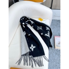 Louis Vuitton Scarf